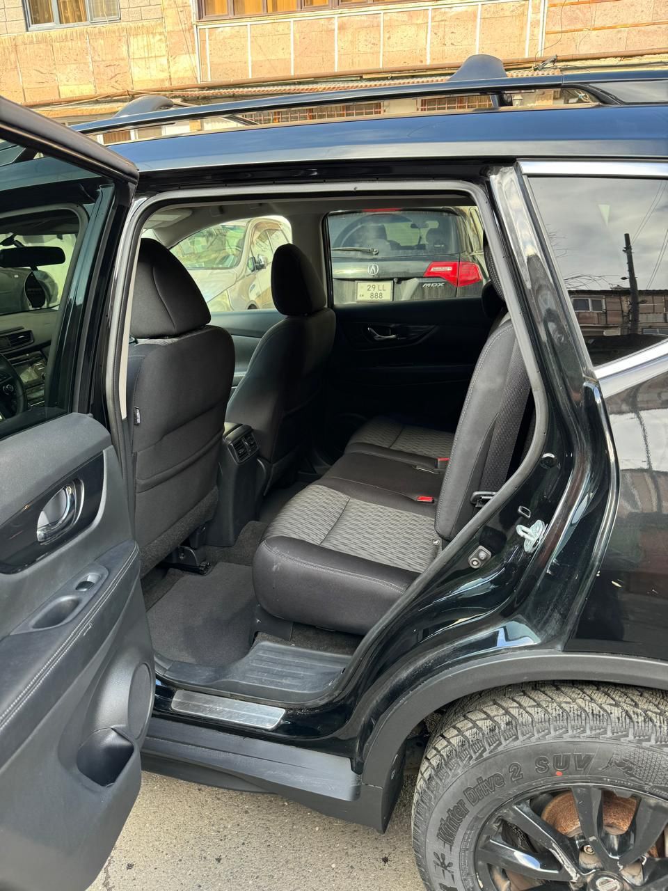 Nissan Rogue SV AWD 2018