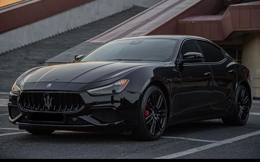 Maserati Ghibli GRANSPORT 2018
