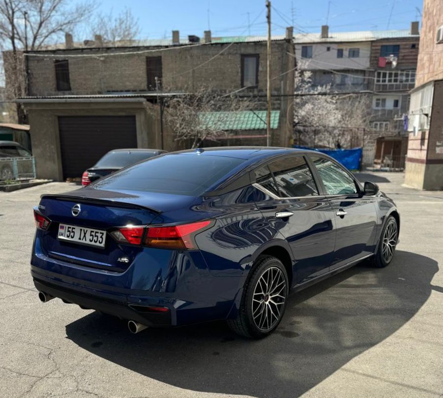 Nissan Altima 2020 Awd