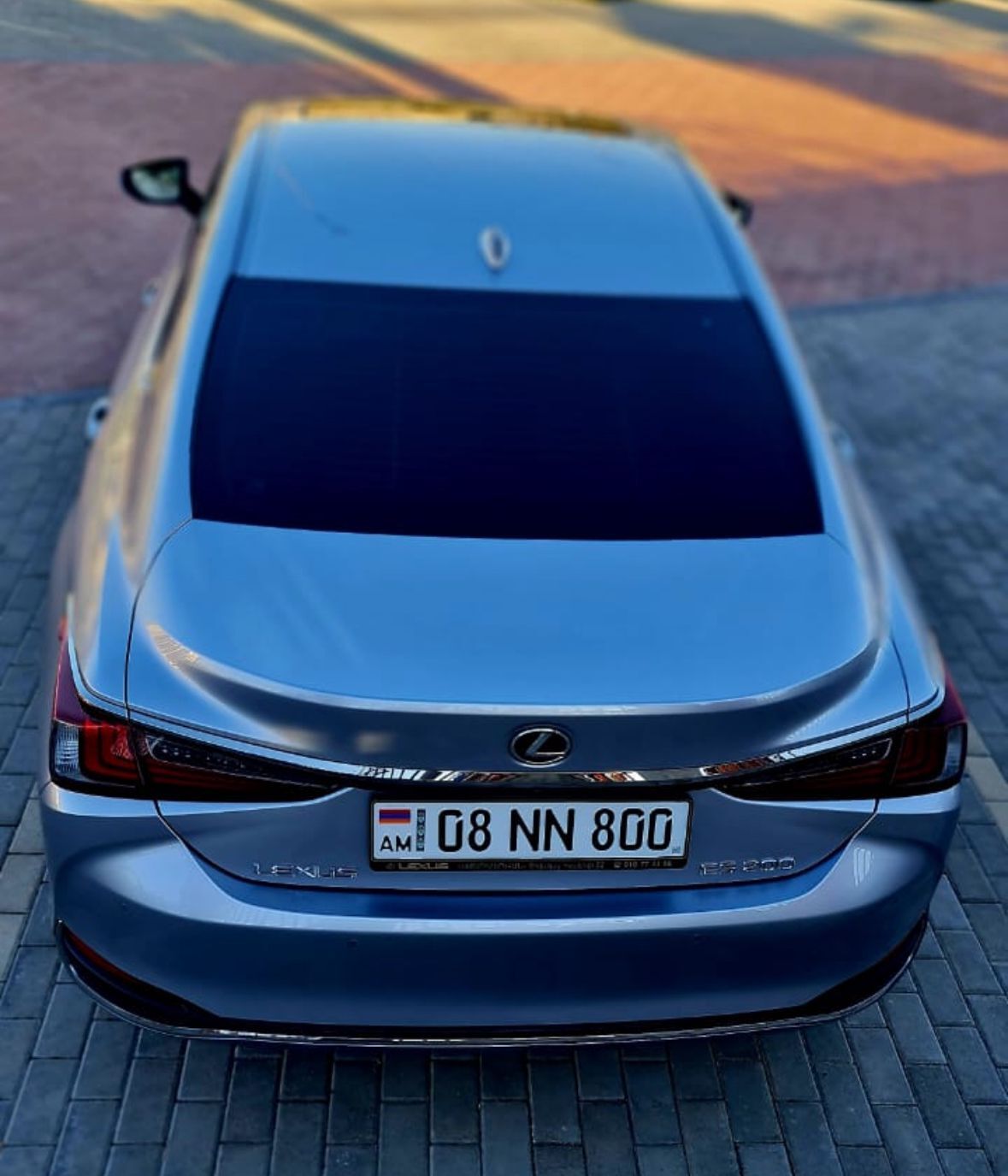 Lexus ES 200 Luxury 2022