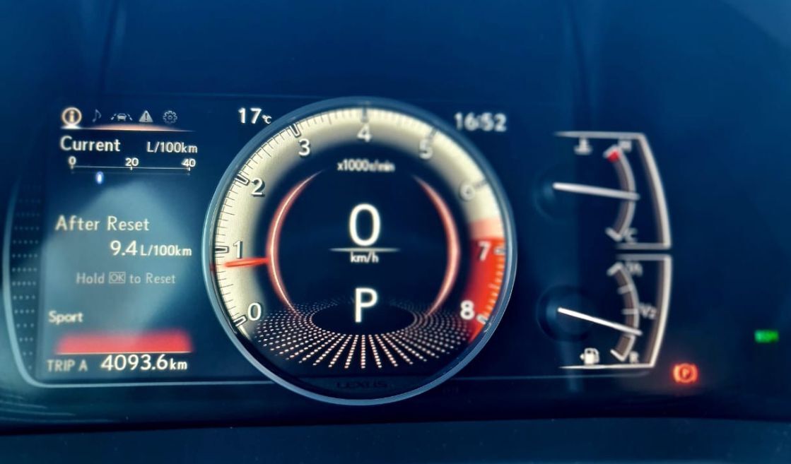 Lexus ES 200 Luxury 2022