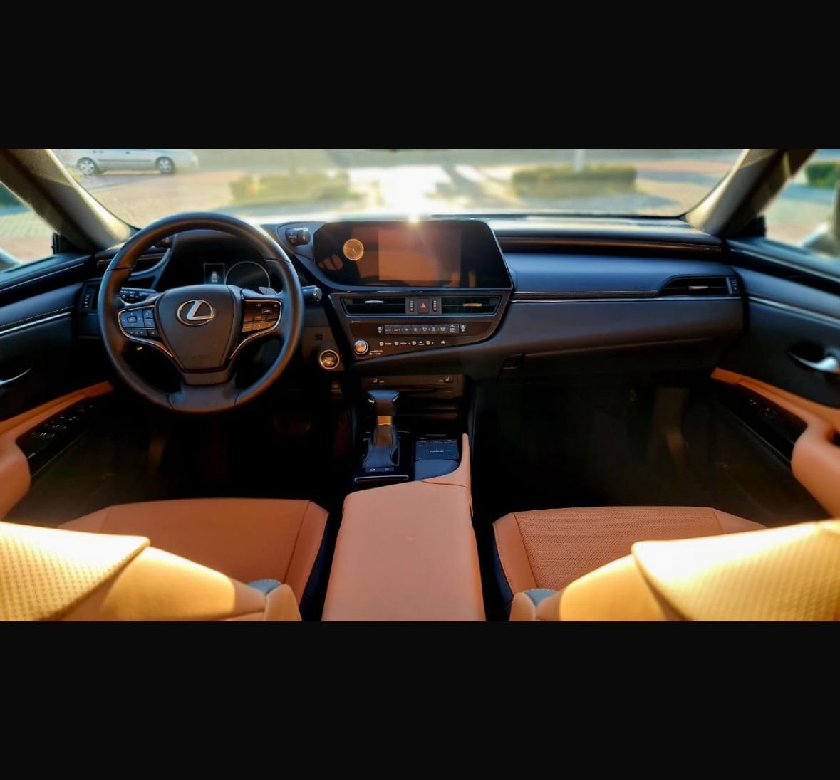 Lexus ES 200 Luxury 2022