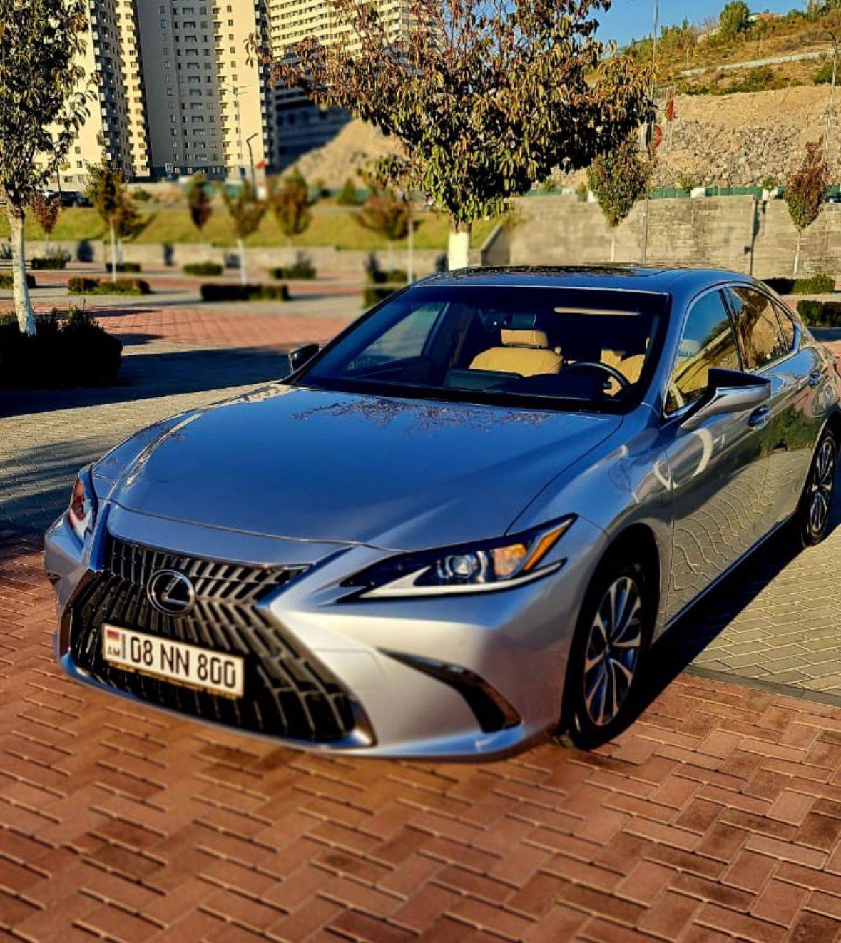 Lexus ES 200 Luxury 2022