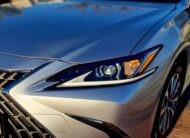 Lexus ES 200 Luxury 2022