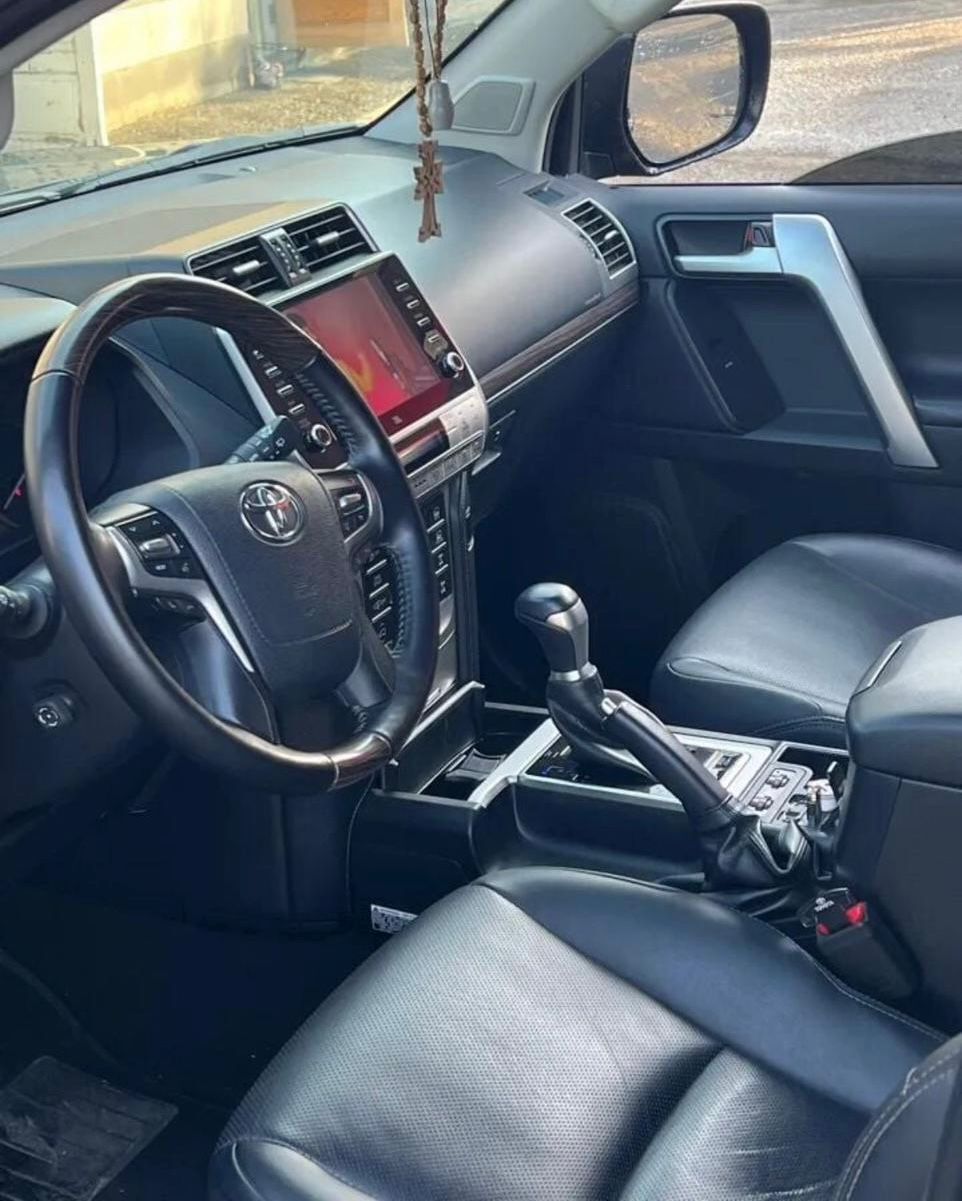Toyota Land Cruiser Prado 2020