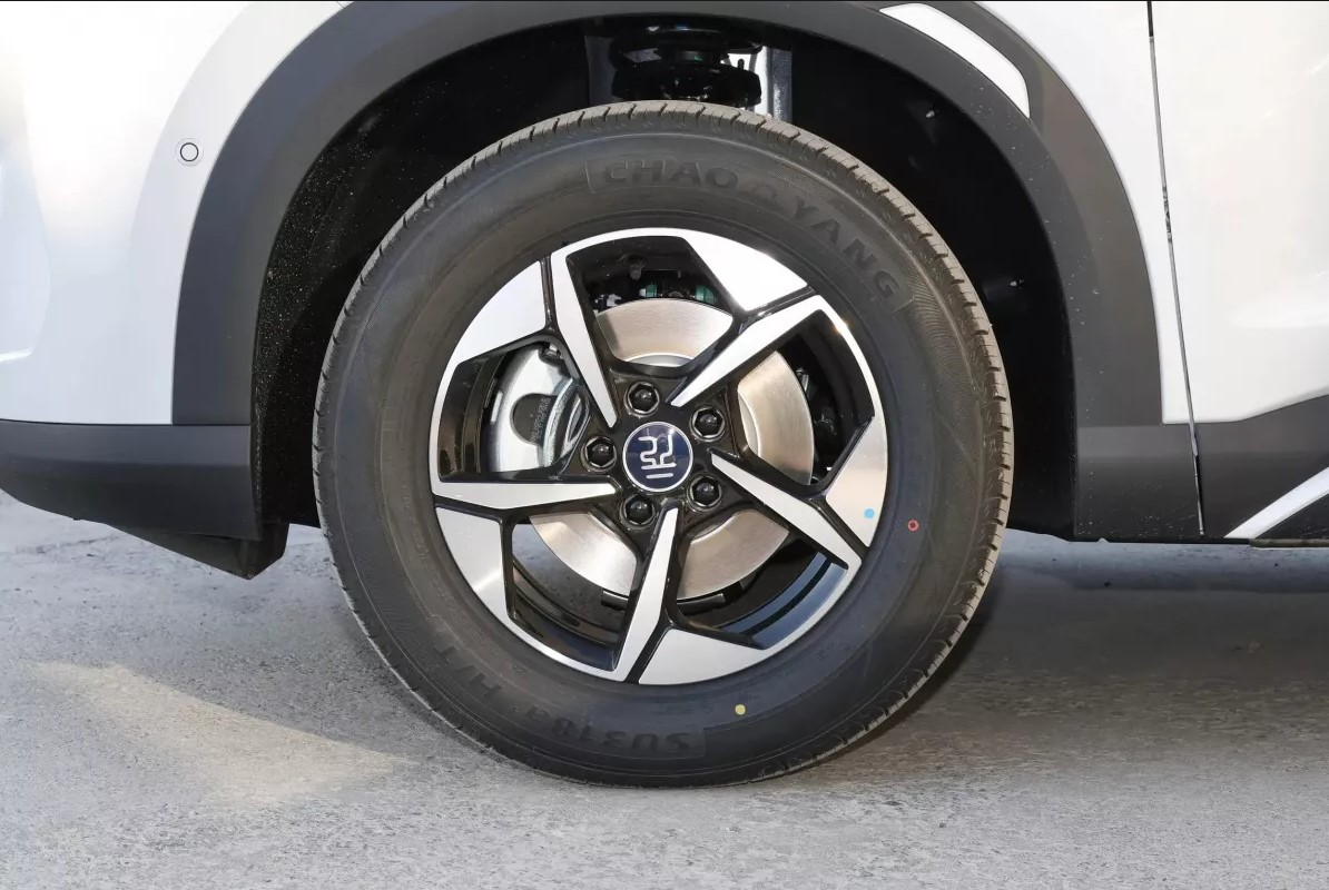 BYD Yuan Up Beyond Smart Driving 401 Km