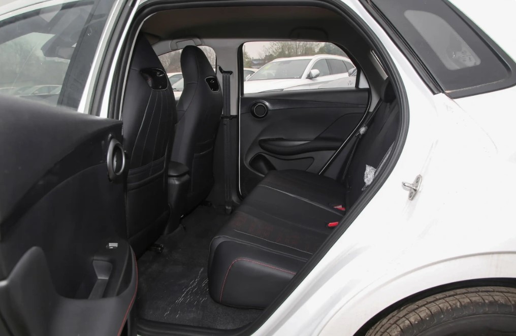 BYD E2 Comfort 401 Km