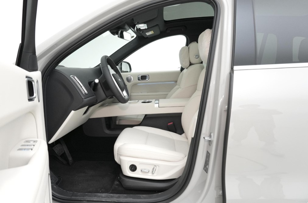 Lixiang L6 Ultra