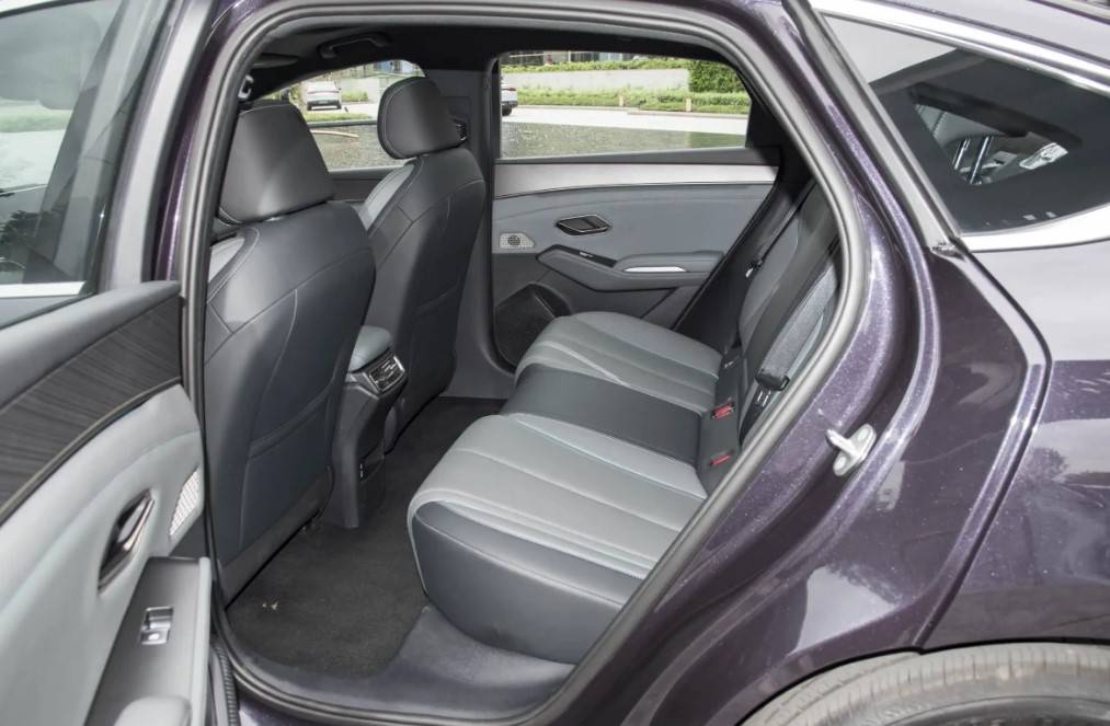 BYD QIN L Leading Smart driving 80KM