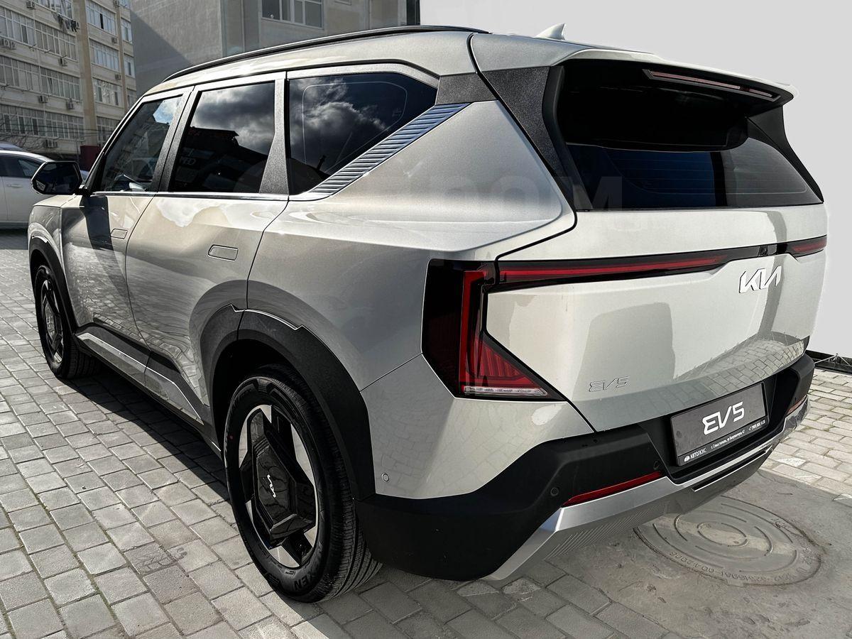 KIA EV5
