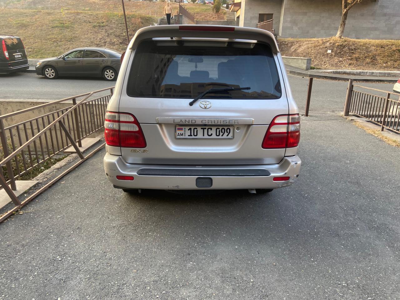 🚙💨 Toyota Land Cruiser 100 – 4.5L • Լիաքարշ • 2002 թ․ • Գազով