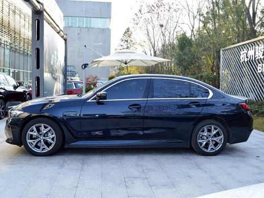 BMW i3 2025 eDrive 35L