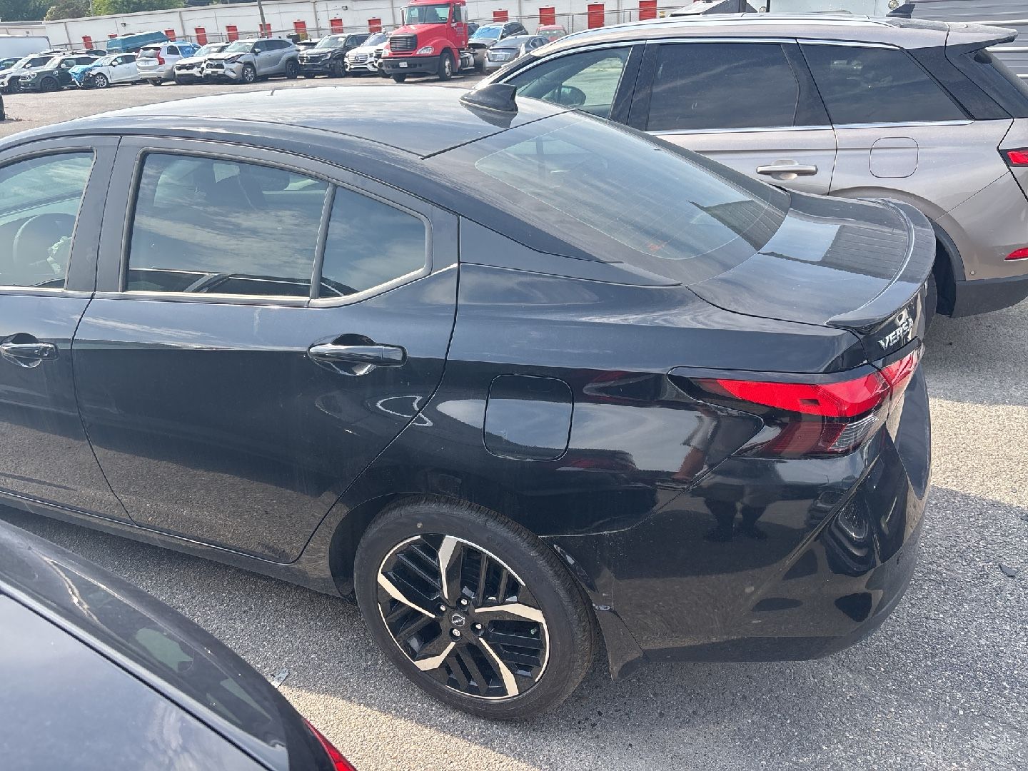 Nissan Versa Sr 2025