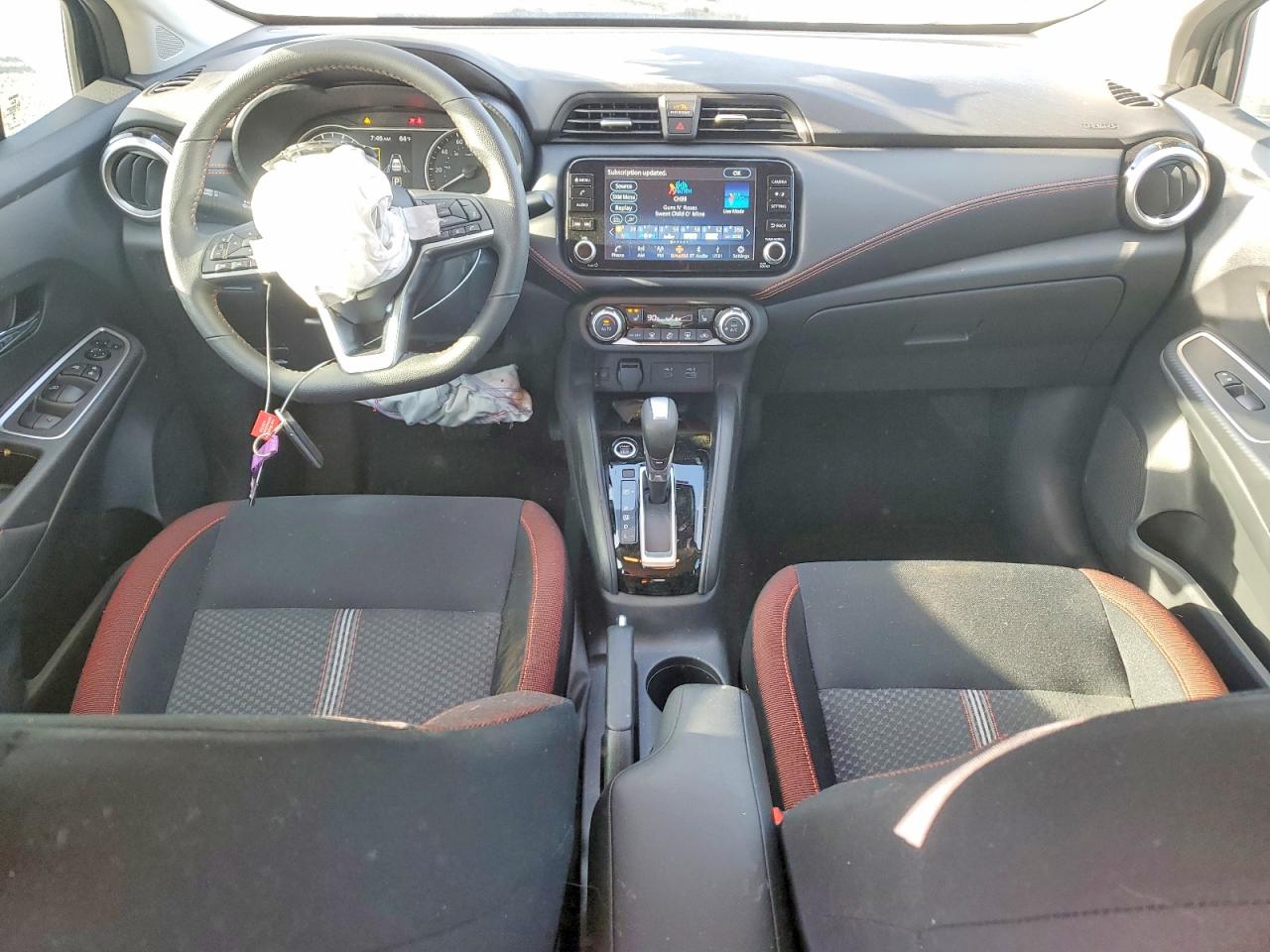Nissan Versa Sr 2025