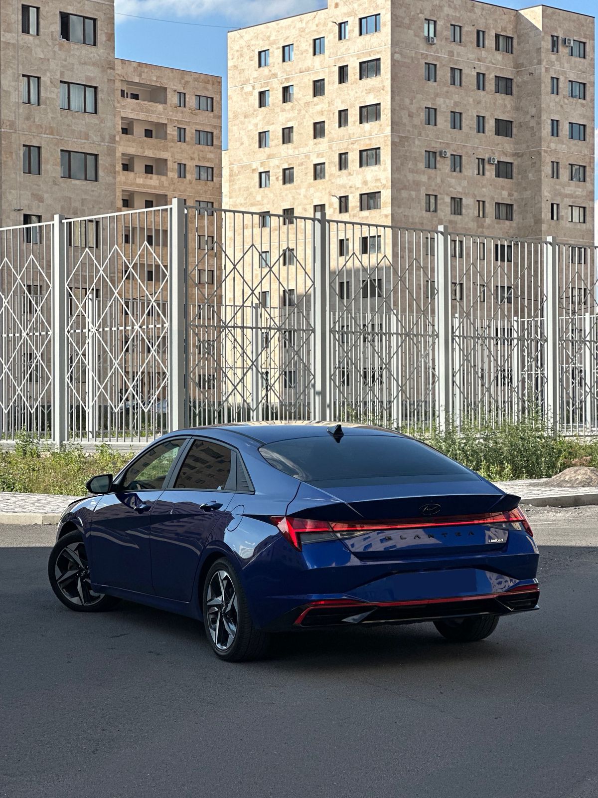 Hyundai Elantra Limited 2021
