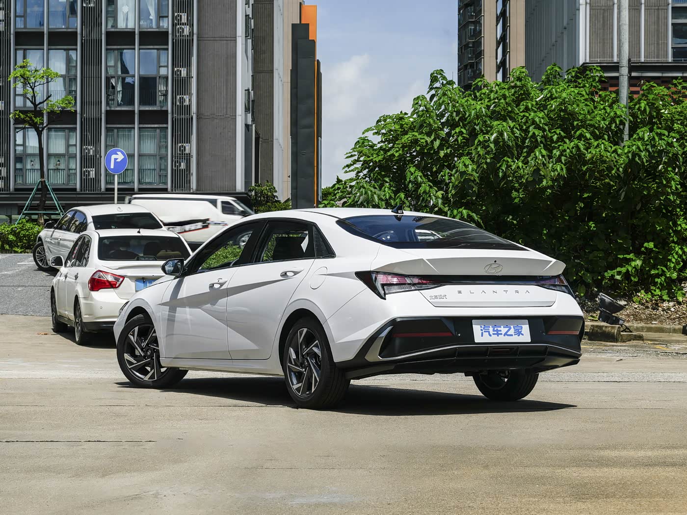 🚘 Hyundai Elantra 1.5L CVT GLX Elite – 2026թ.