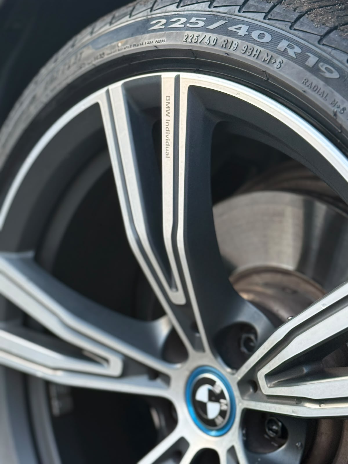 BMW 330E