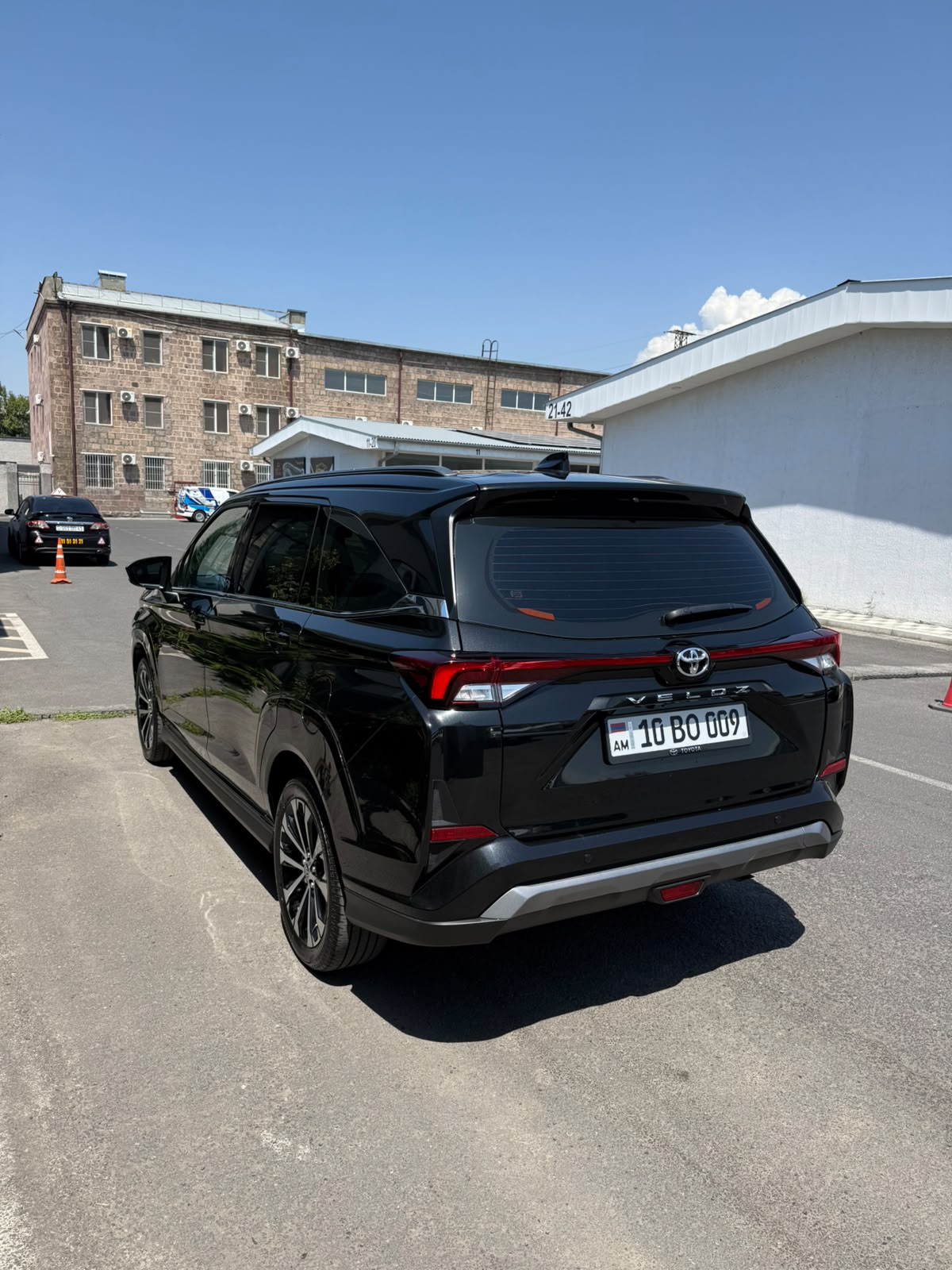 🚘 Toyota Veloz – 2025թ.
