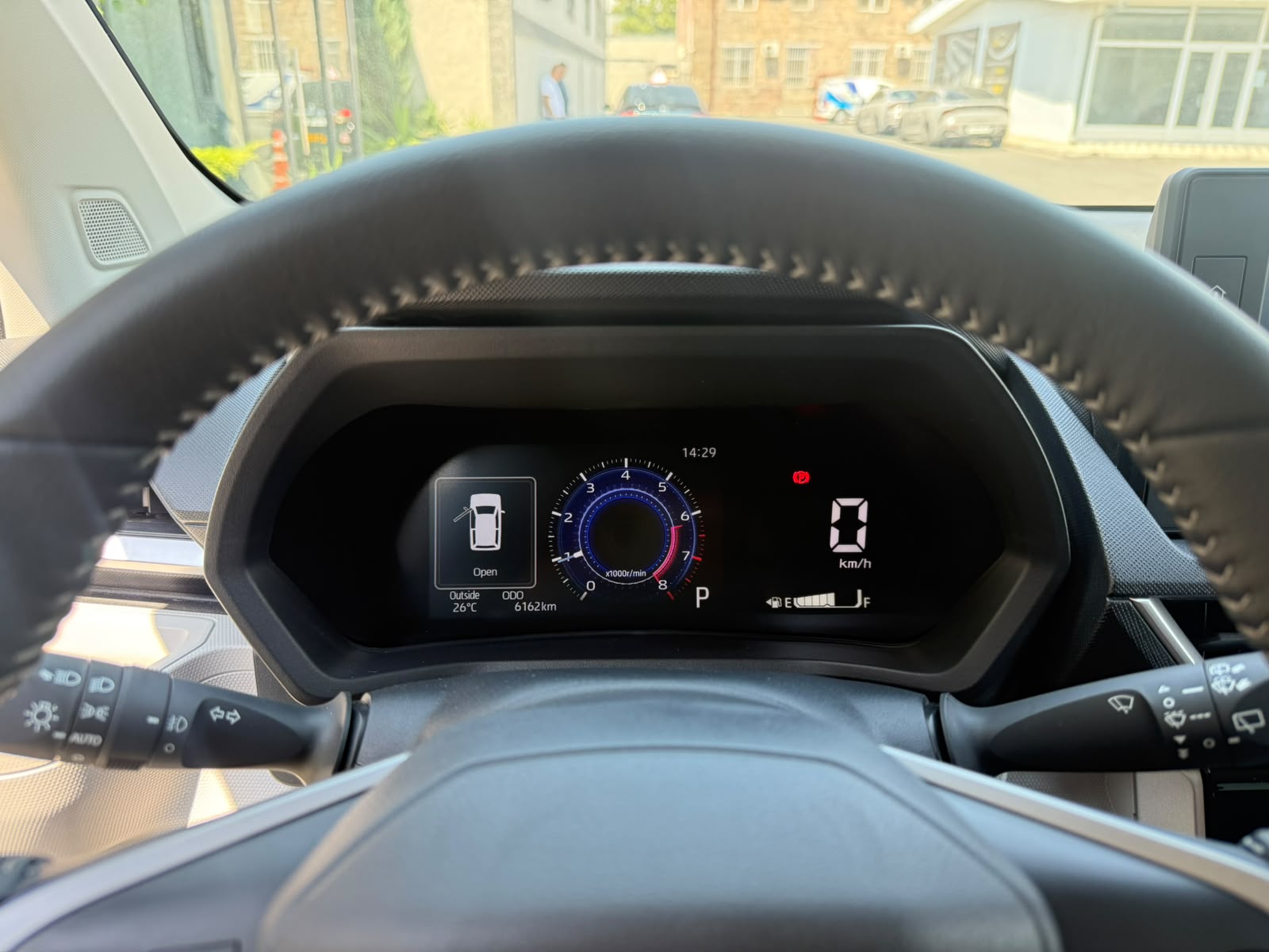 🚘 Toyota Veloz – 2025թ.
