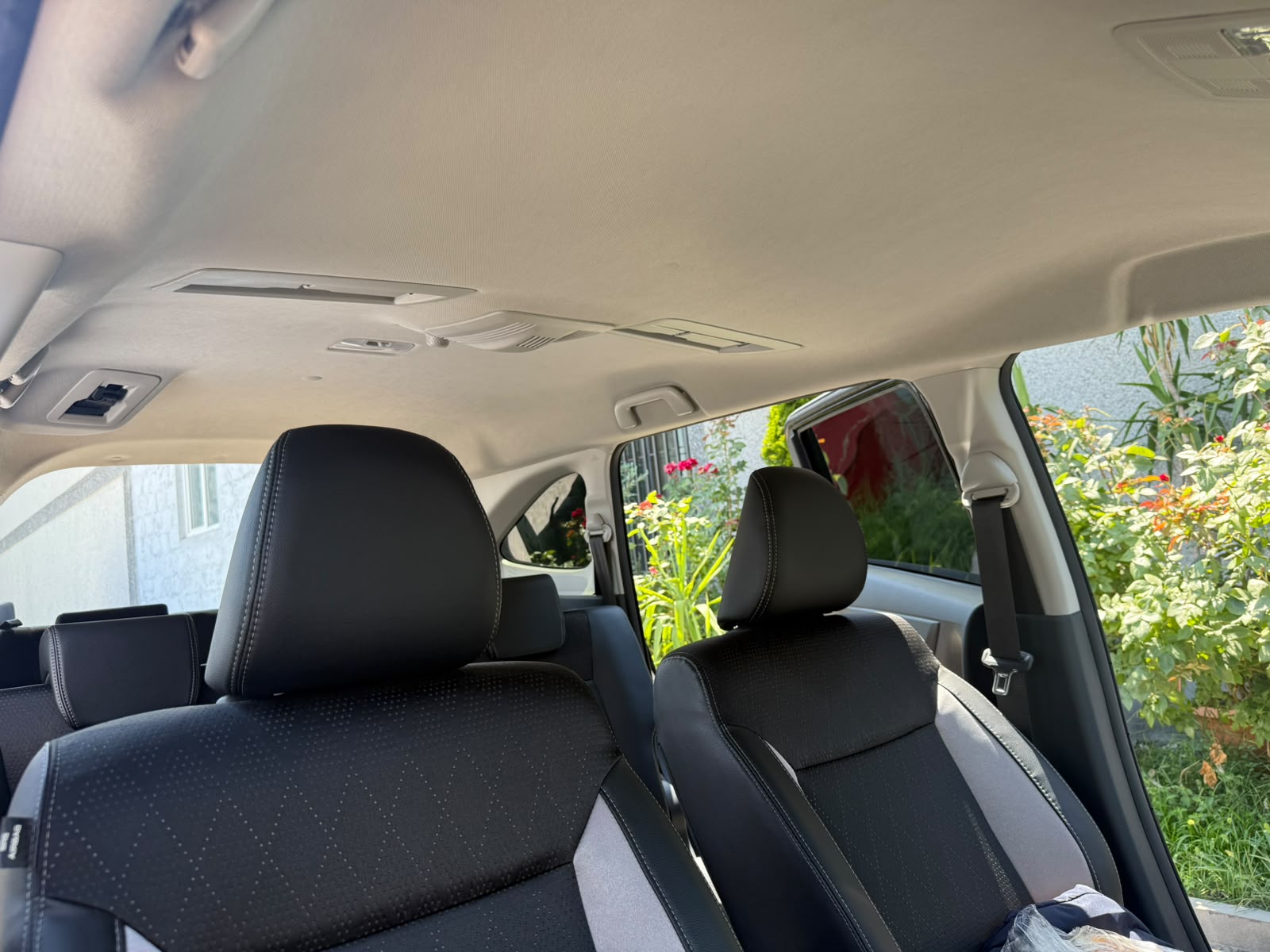 🚘 Toyota Veloz – 2025թ.