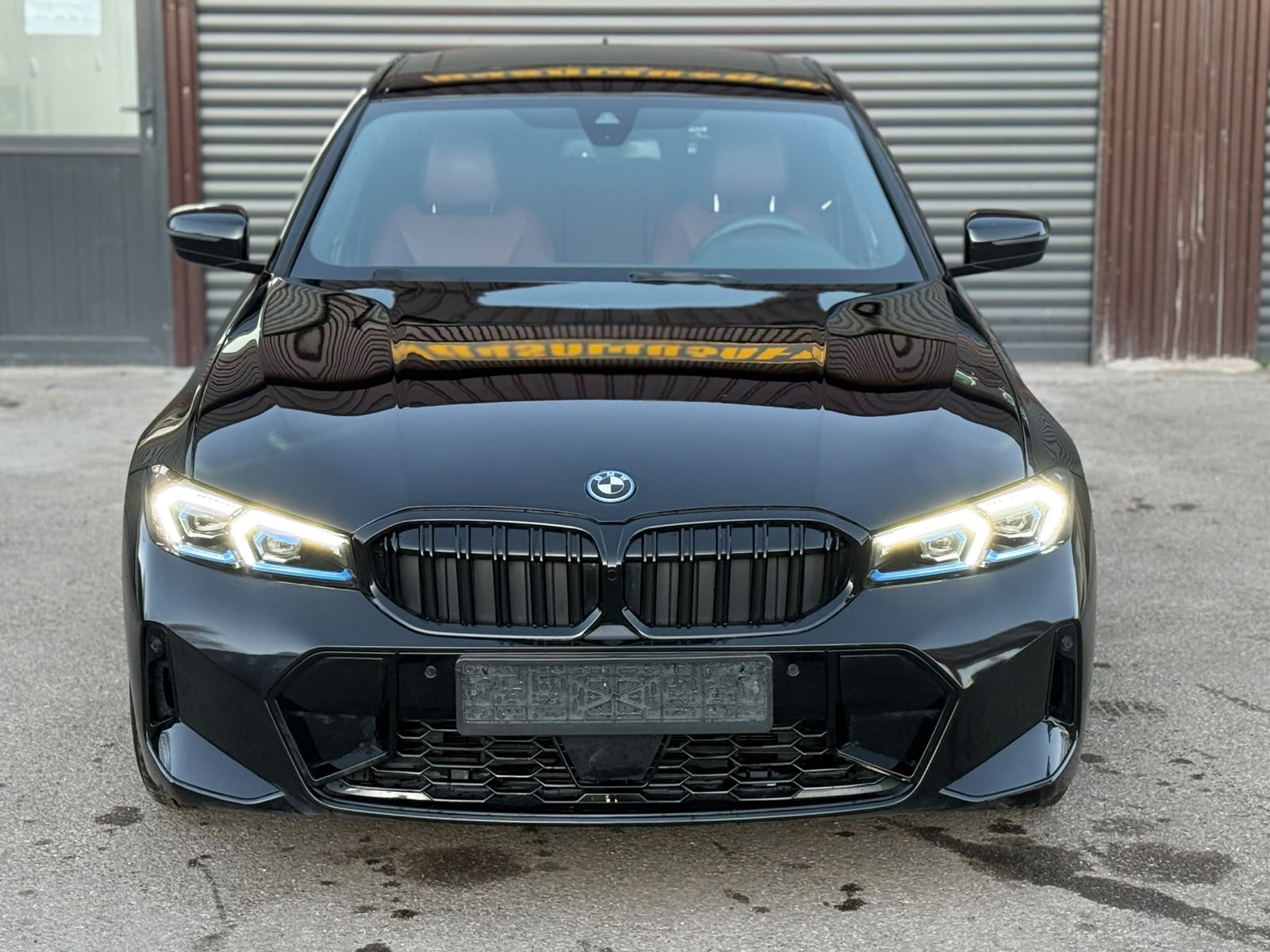 BMW 330E