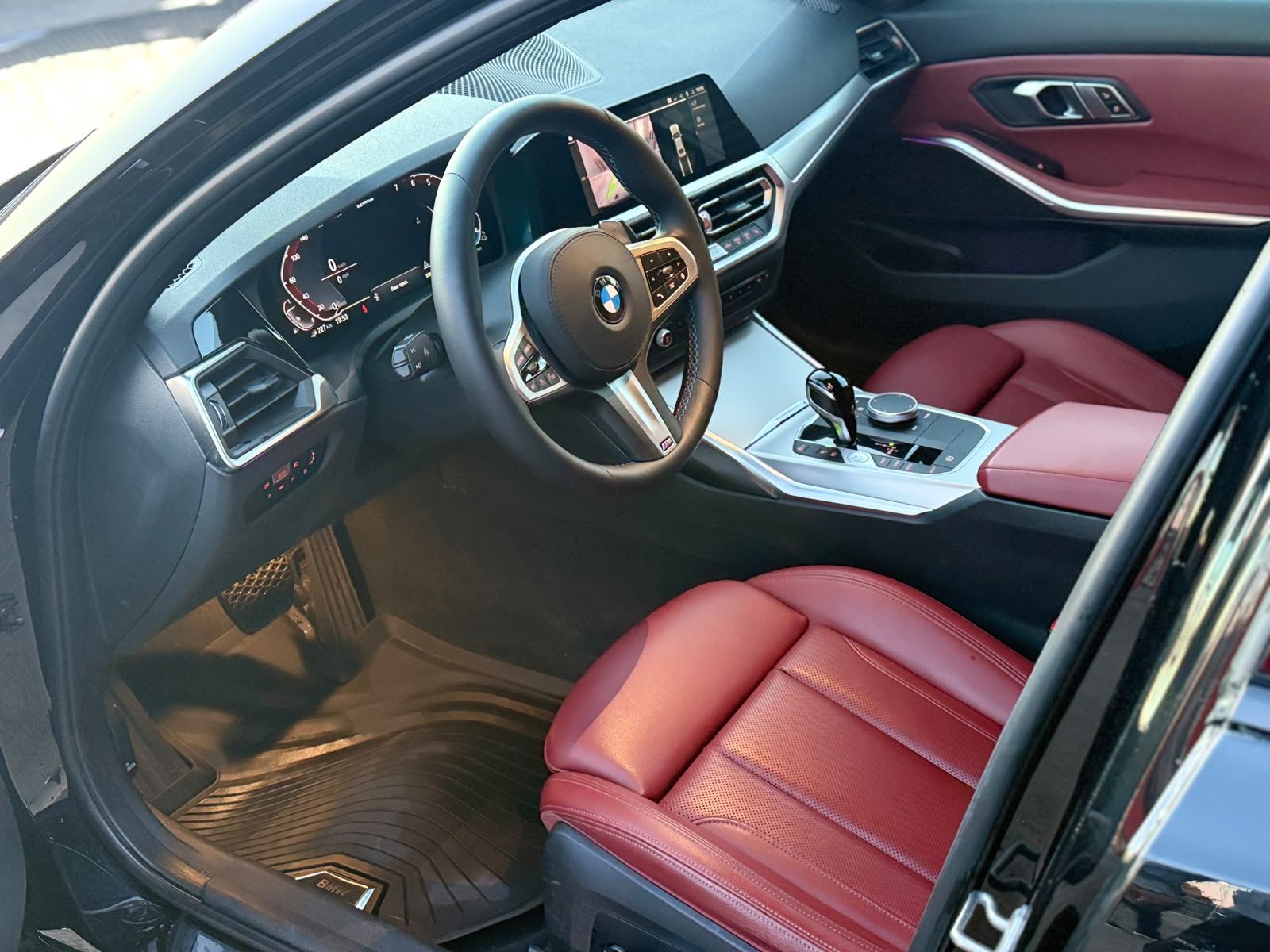 BMW 330E