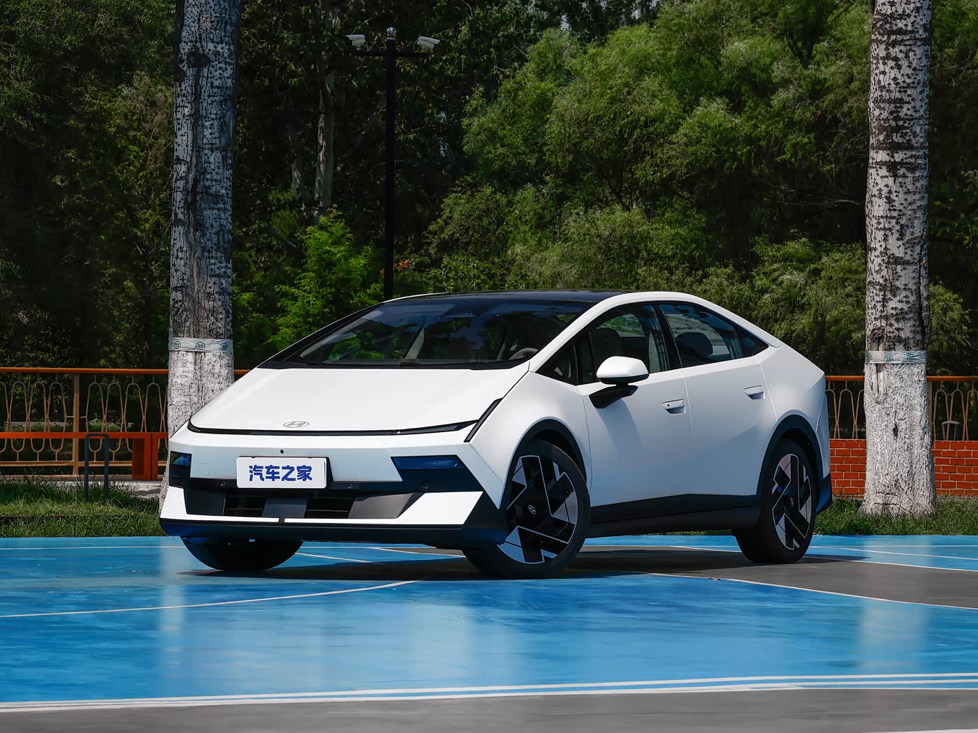 🚘 Hyundai IONIQ V 540 Max Standard – 2026թ.