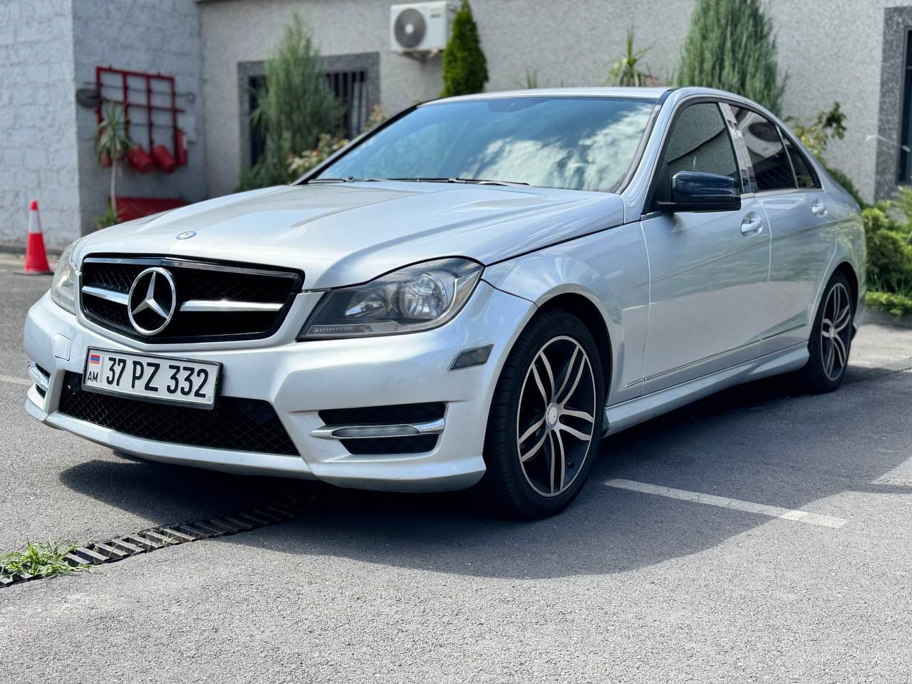 Mercedes-Benz C-Class, 3.0 լ, լիաքարշ, 2011 թ., գազ, արծաթագույն